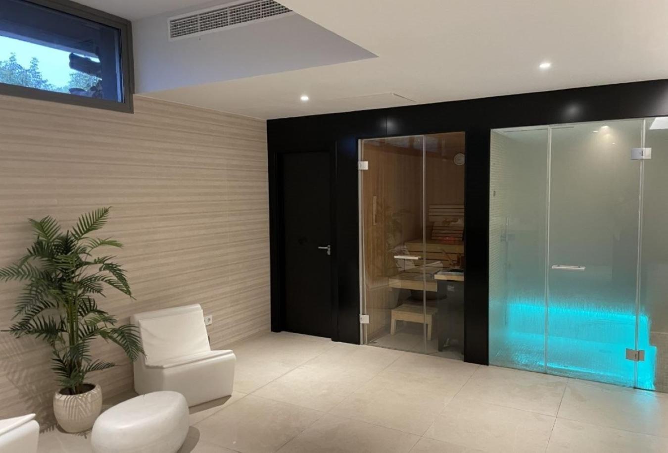 Vivi Homes - Elies House Pool, Gym, Spa & Sea View El Faro ภายนอก รูปภาพ