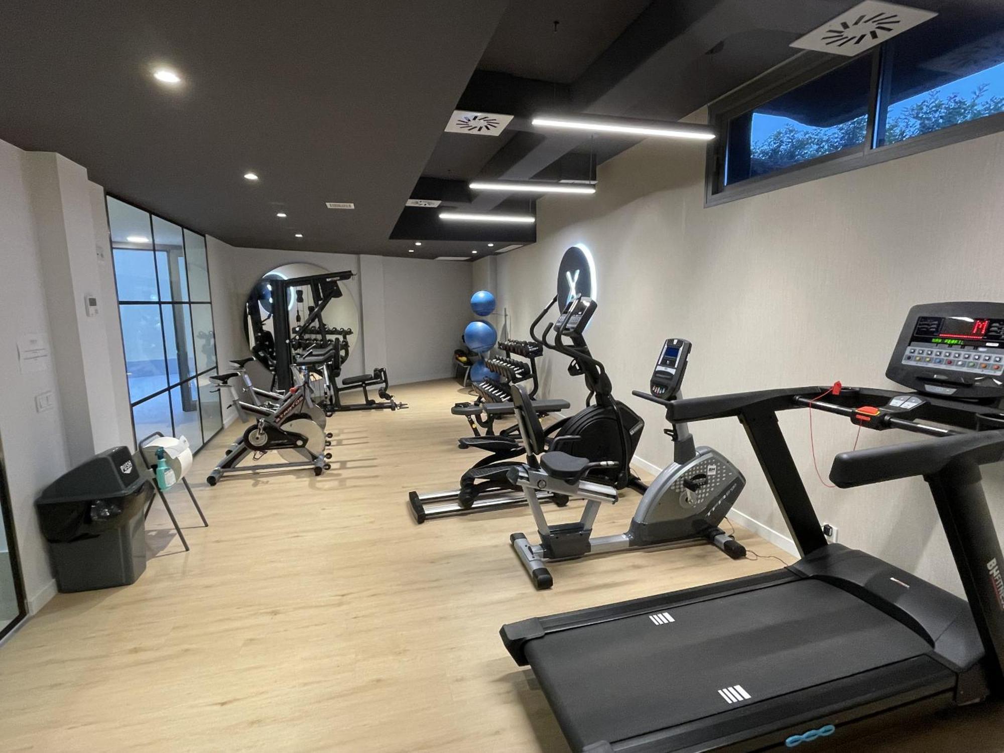 Vivi Homes - Elies House Pool, Gym, Spa & Sea View El Faro ภายนอก รูปภาพ