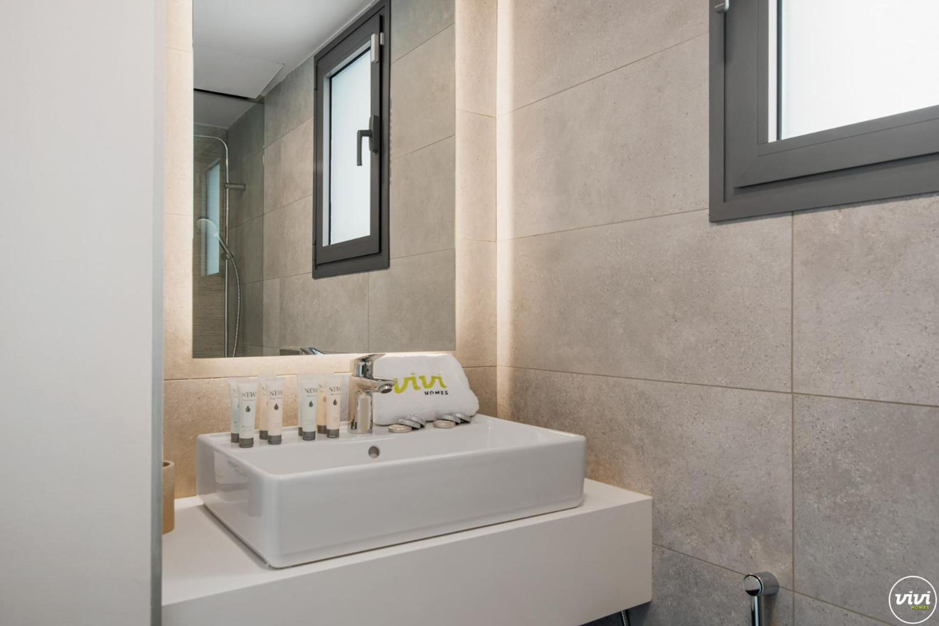 Vivi Homes - Elies House Pool, Gym, Spa & Sea View El Faro ภายนอก รูปภาพ