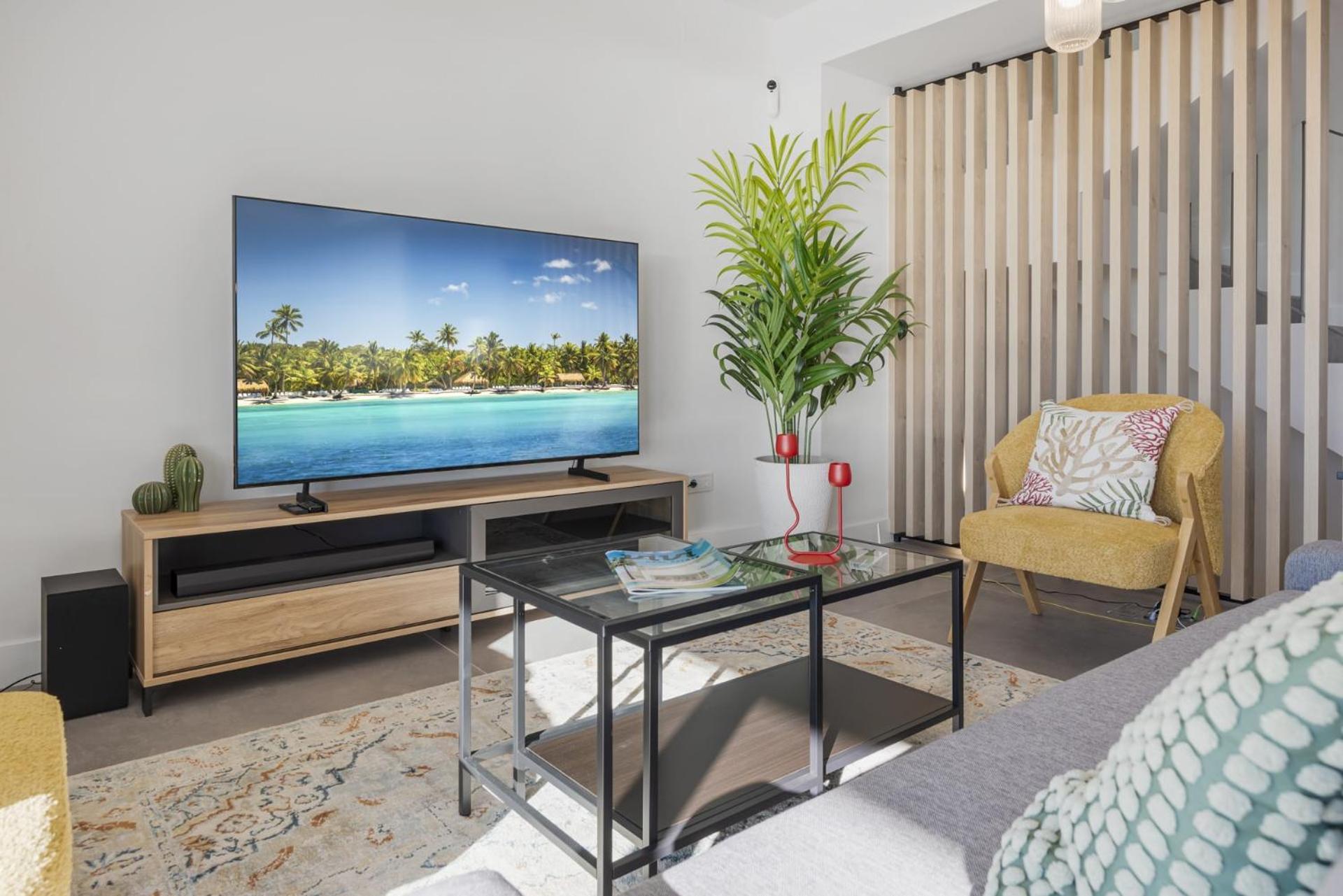 Vivi Homes - Elies House Pool, Gym, Spa & Sea View El Faro ภายนอก รูปภาพ